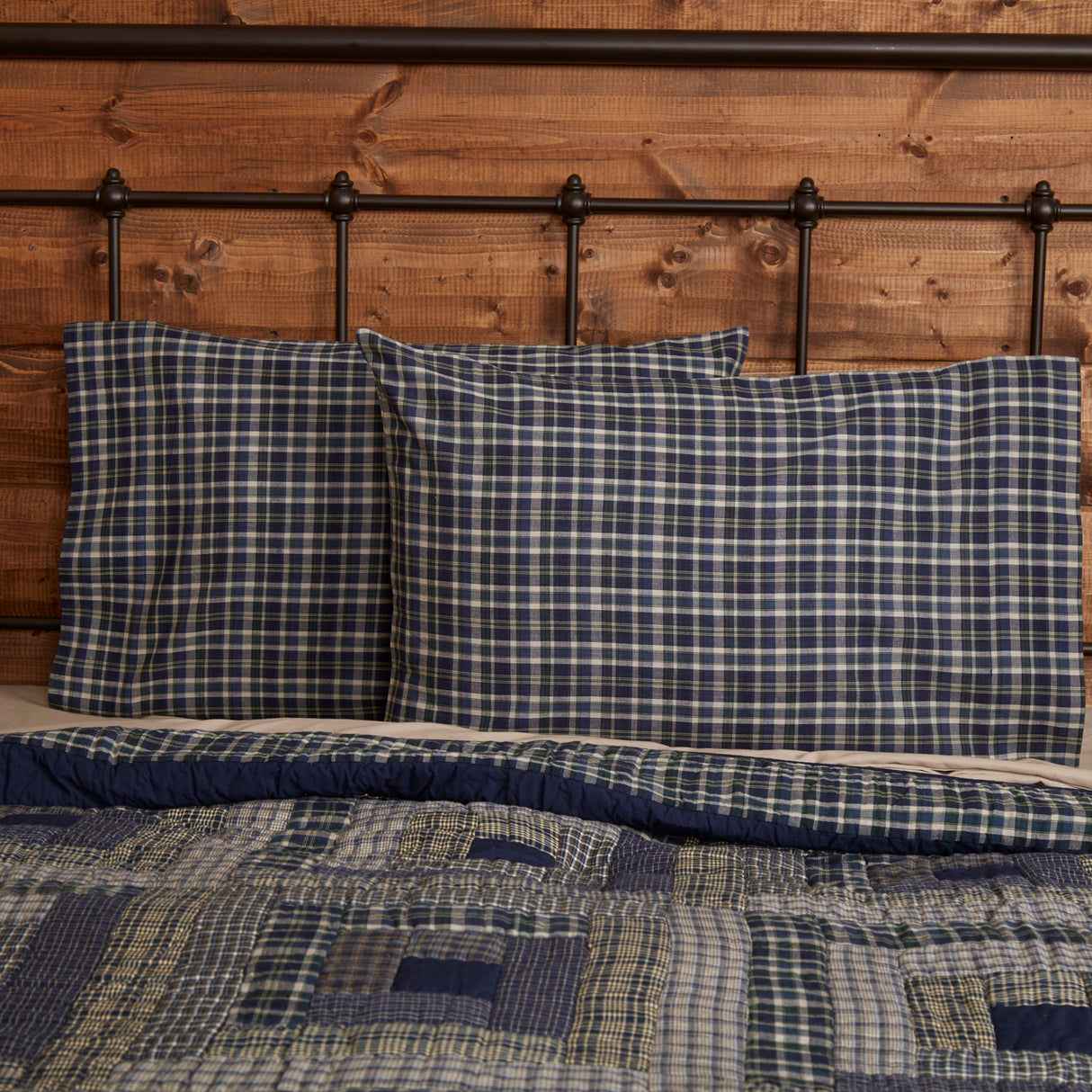 Columbus Standard Pillow Case Set of 2 - 21x30