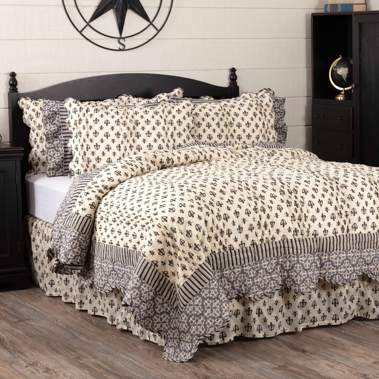 Elysee Luxury King Quilt 120Wx105L