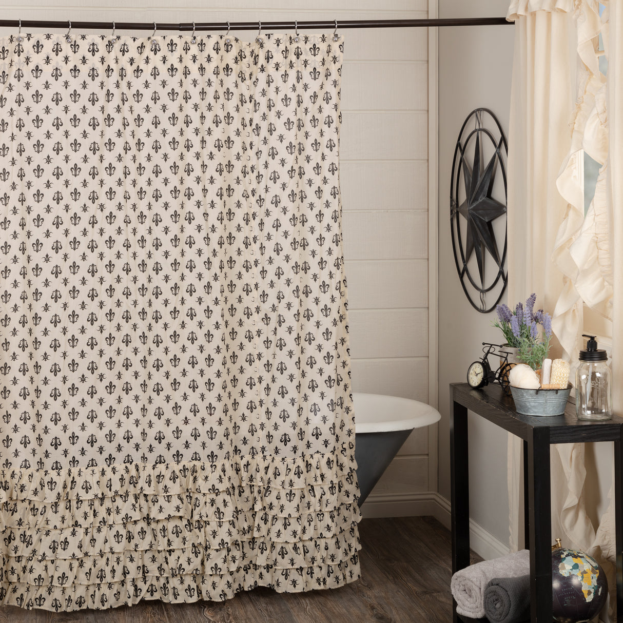 Elysee Ruffled Shower Curtain 72x72