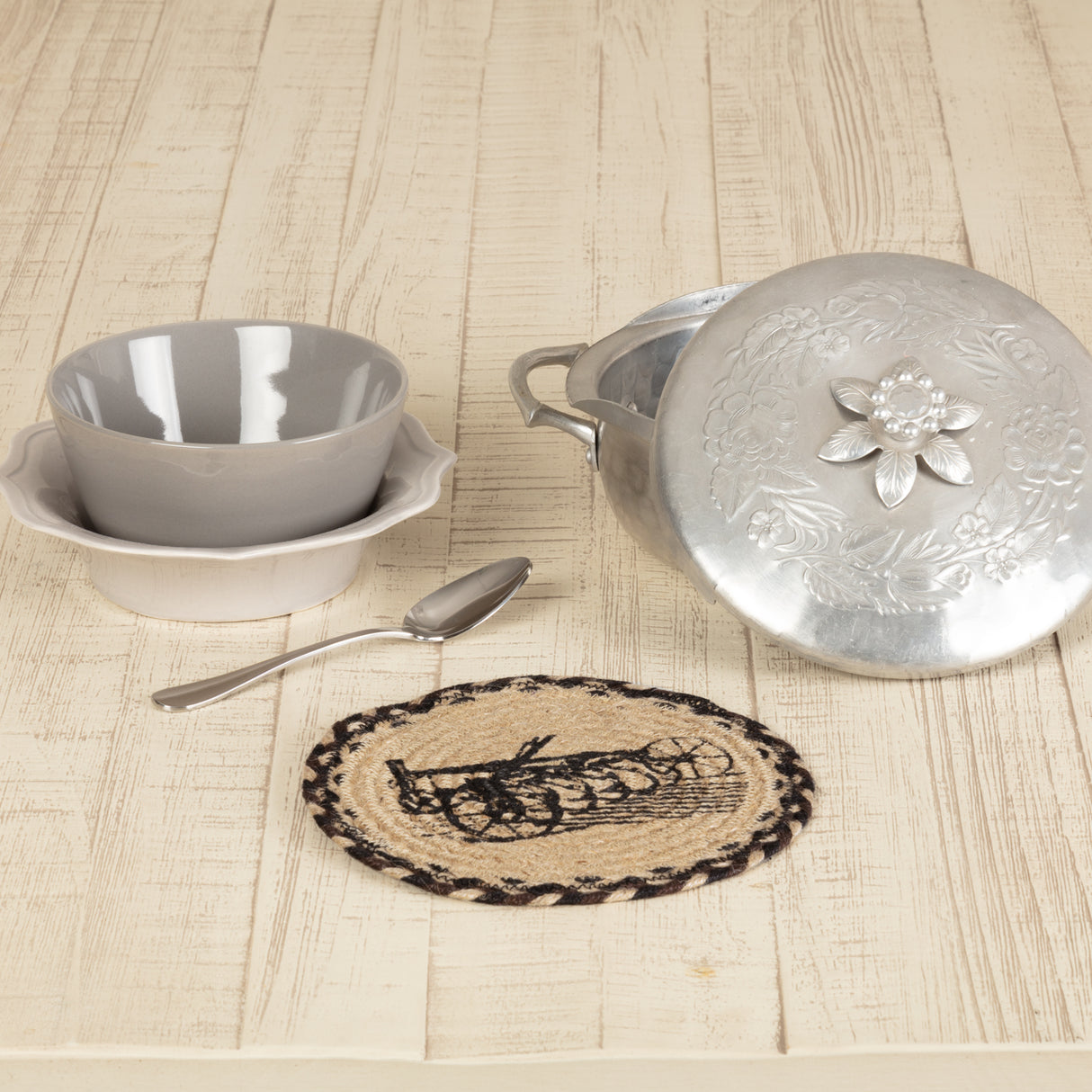 Sawyer Mill Charcoal Plow Jute Trivet 8, Set of 3