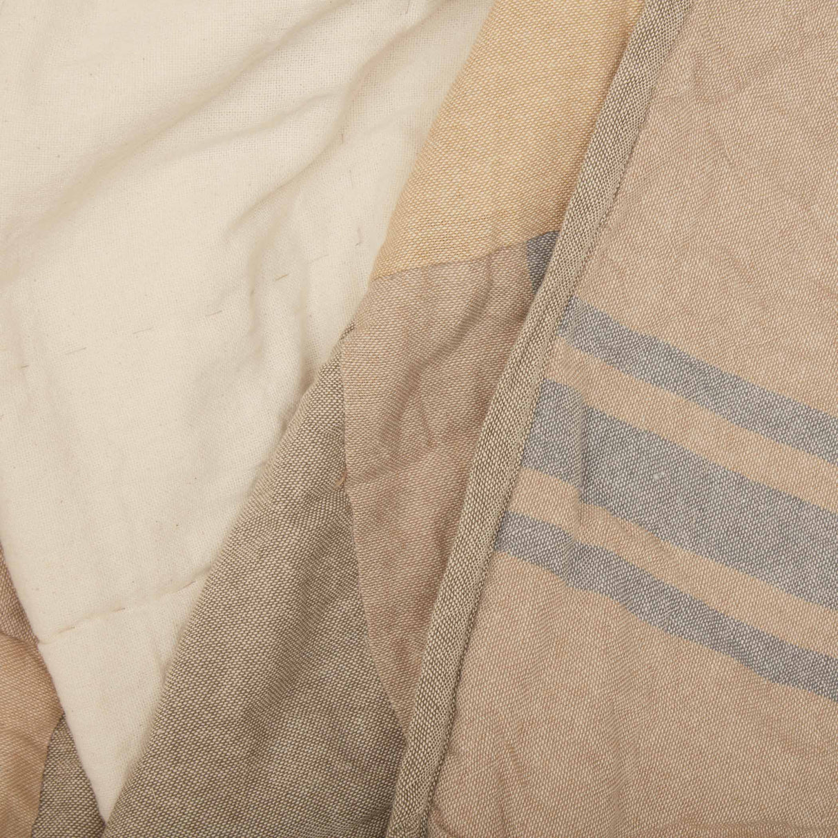 Farmer's Market King Quilt 110Wx97L