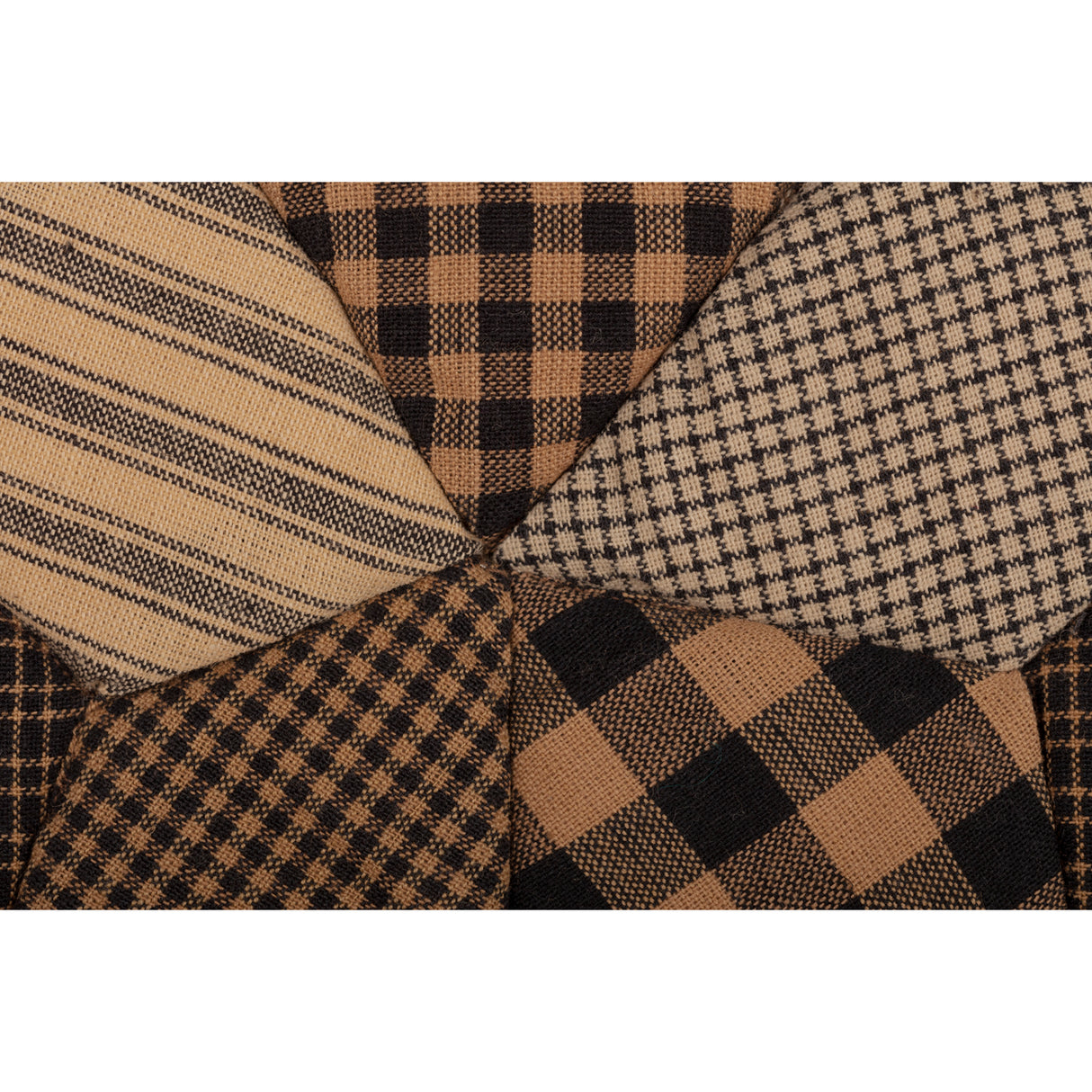 Farmhouse Star 14 Inch Chair Pad