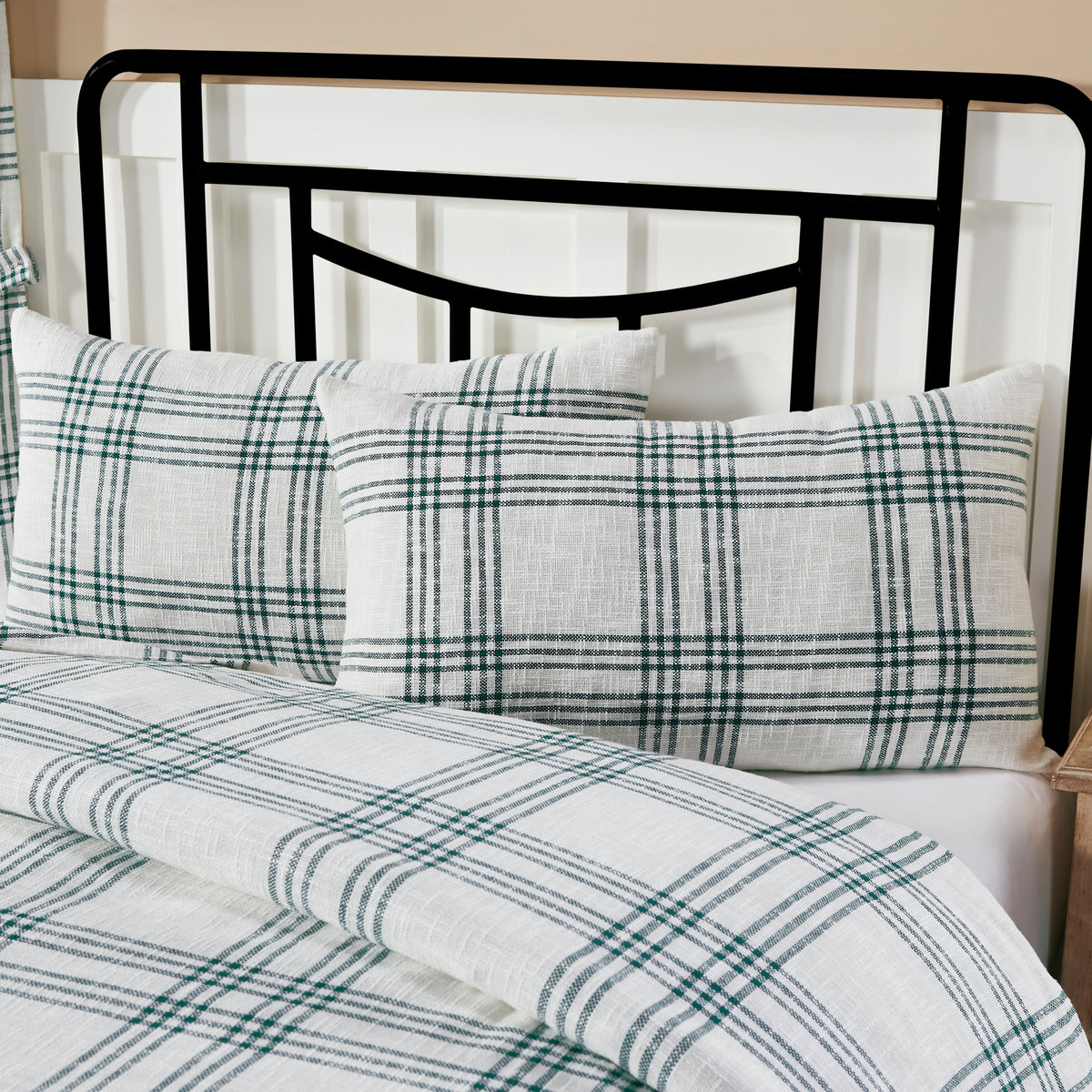Pine Grove Plaid King Sham 21x37, Set of 2