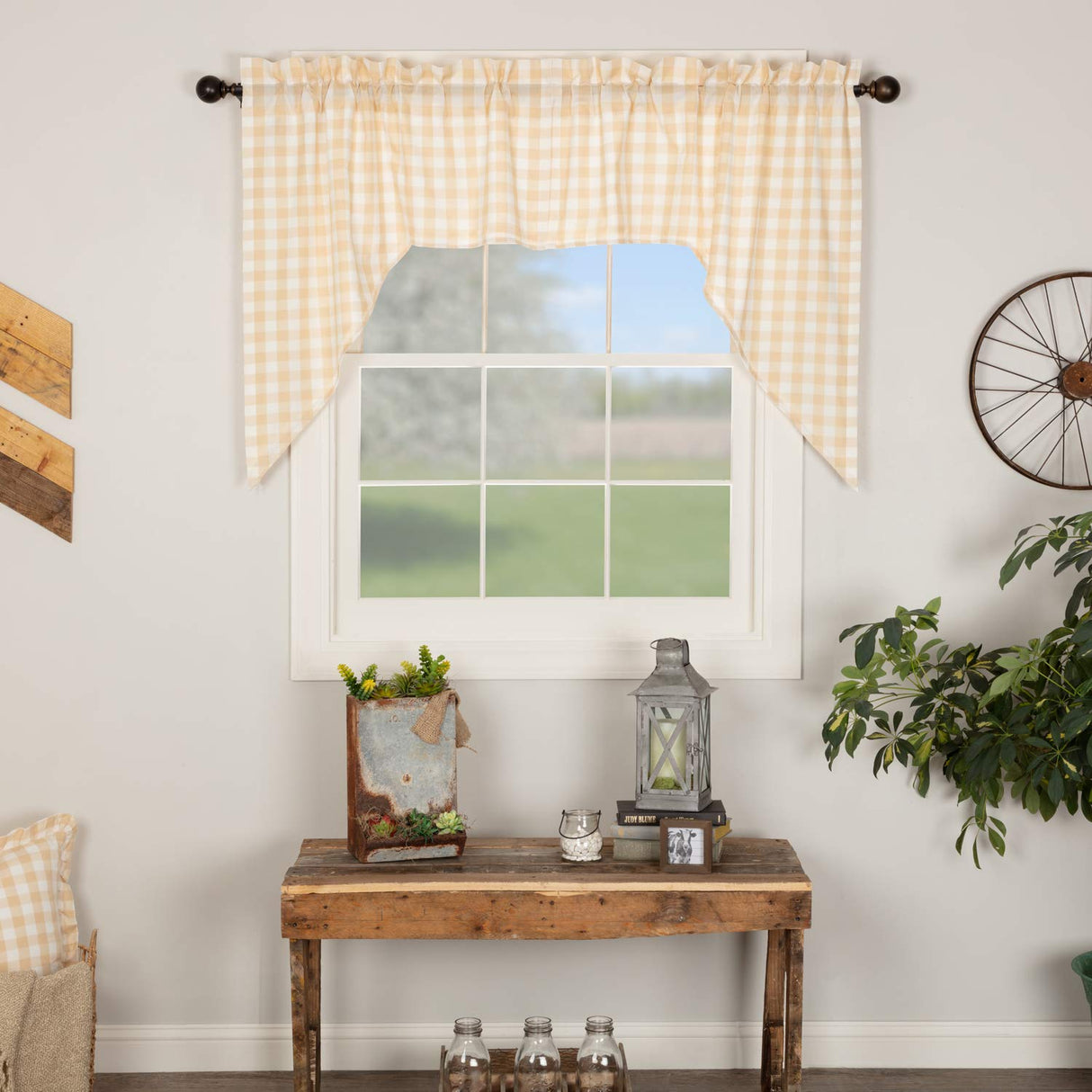 Annie Buffalo Tan Check Swag Set of 4 36x36x16