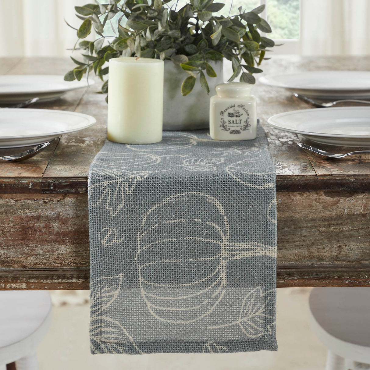 Silhouette Pumpkin Grey Runner