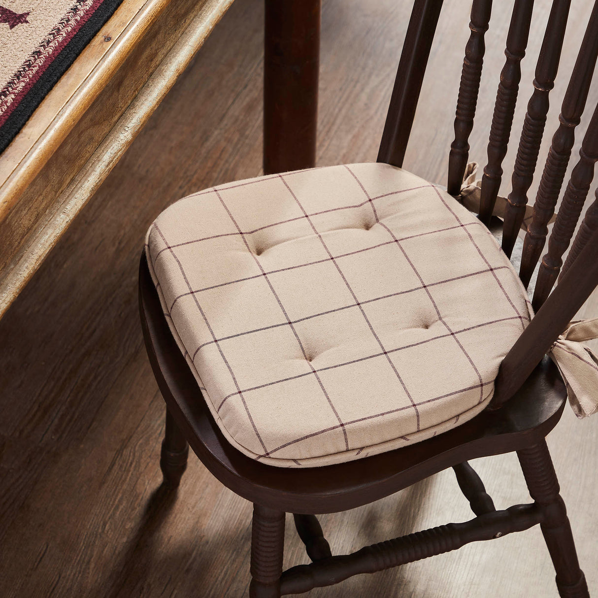Connell 16.5x18 Inch Chair Pad