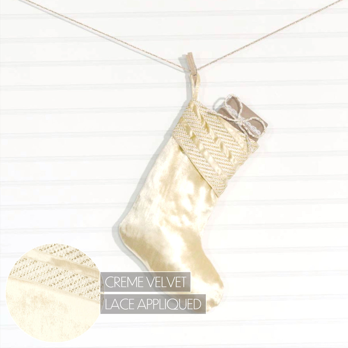 Memories Creme Stocking Set of 2 11x15