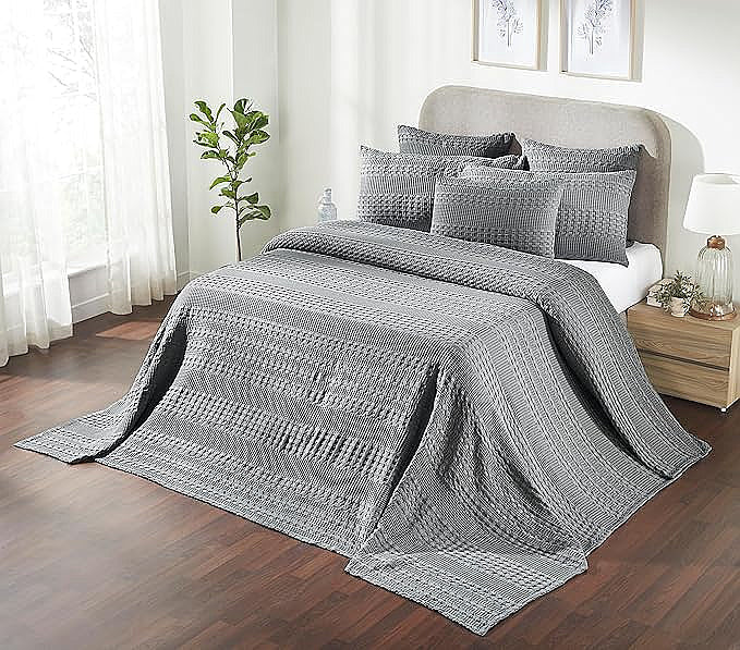 100% Cotton Waffle Weave Blanket, Lightweight & Breathable Woven Bedding