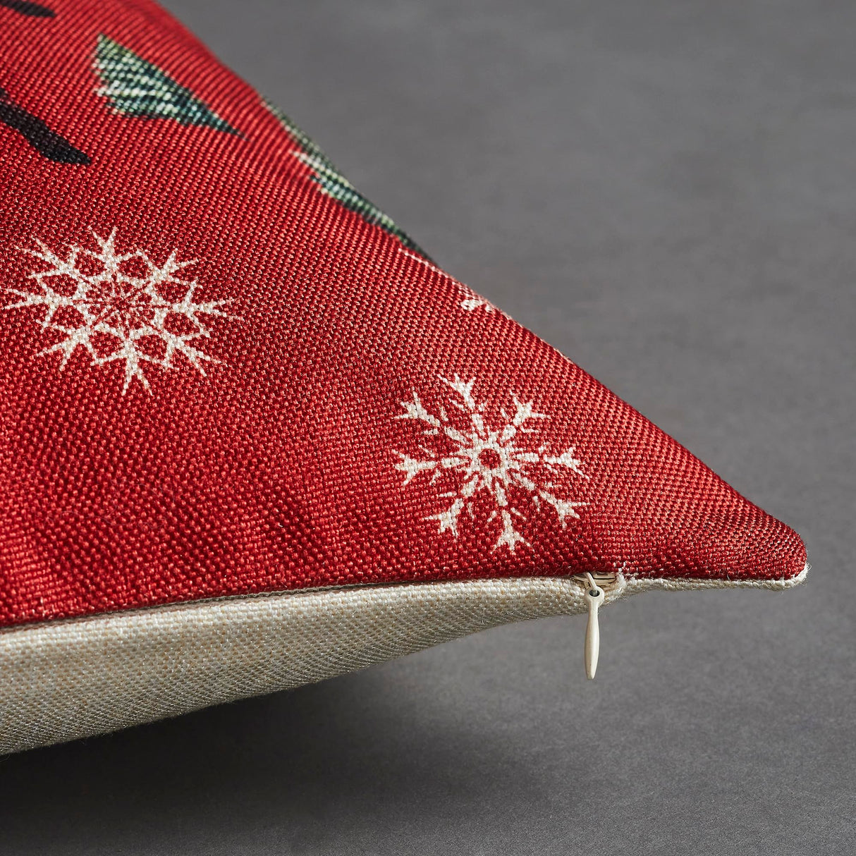 Sleigh Ride Pillow Cover Set of 2 16Lx16W