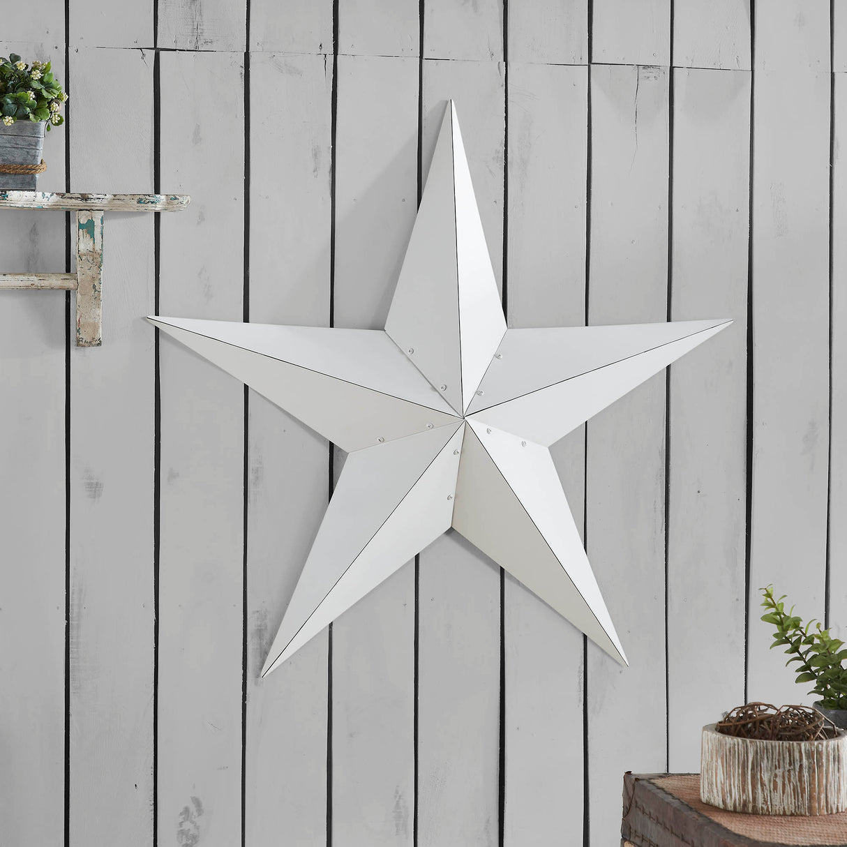 Metal Star Distressed