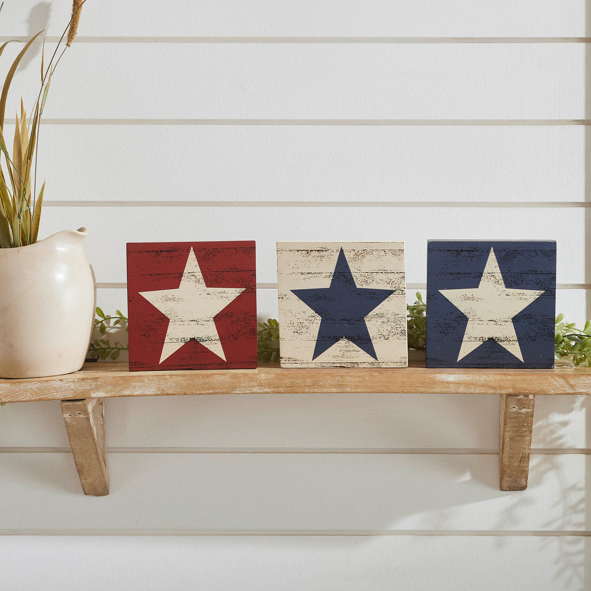 RWB Star MDF Block Signs Set of 3 5x5x1