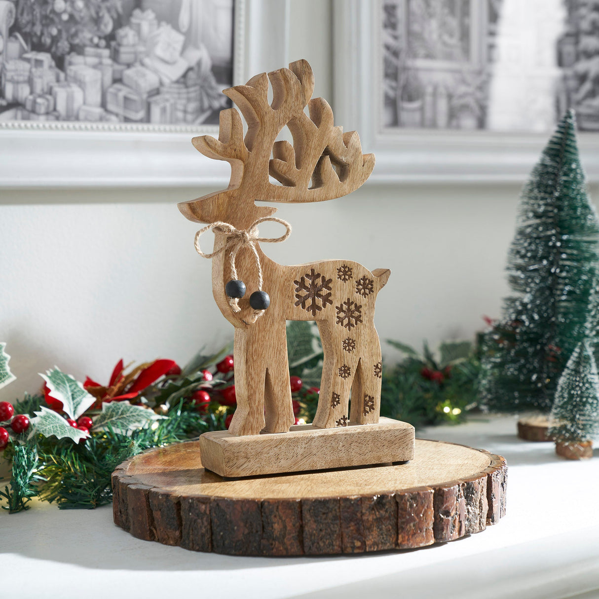 Natural Wooden Snowflake Reindeer