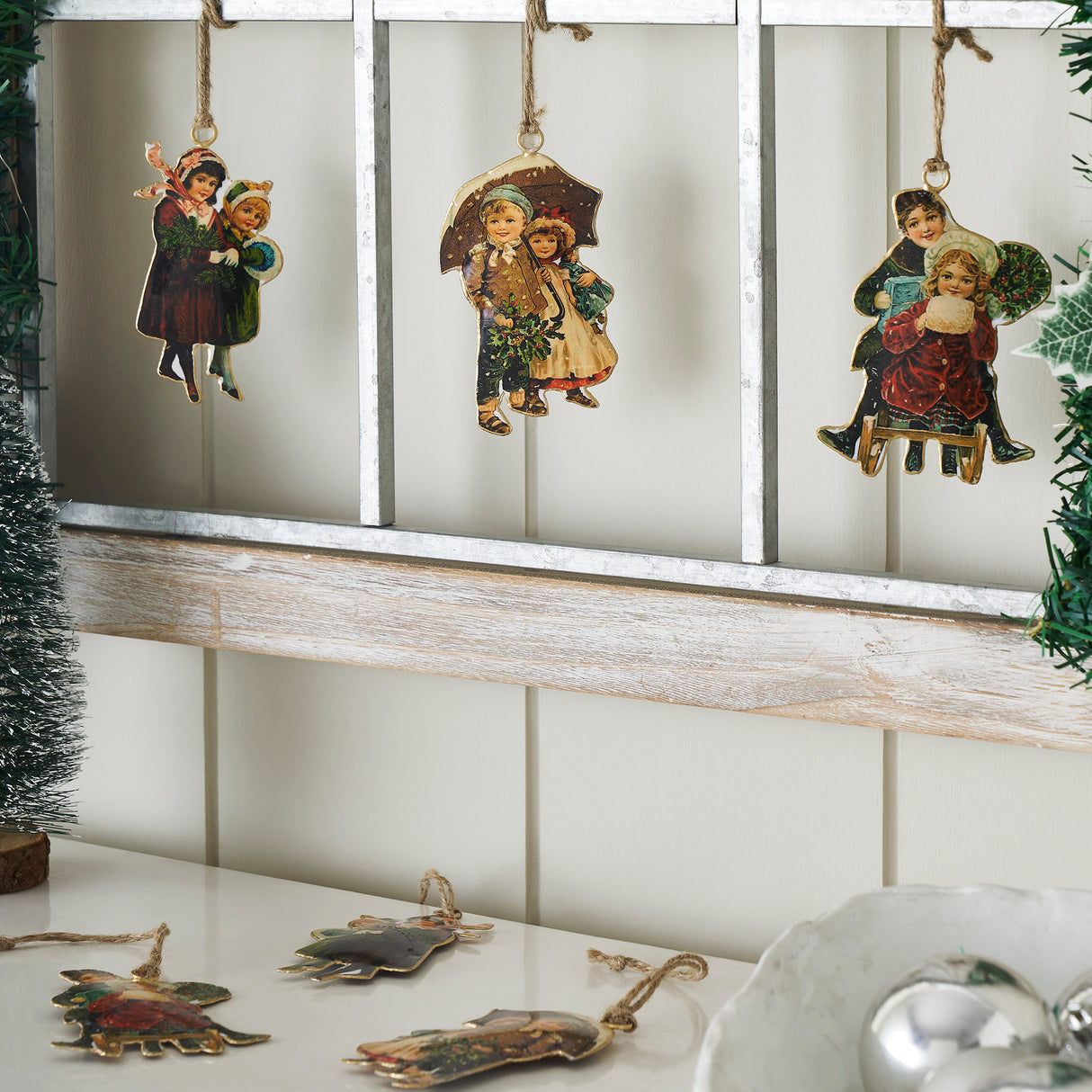 Children at Christmas Metal Ornaments Set of 6 - 4.25/4.5 inch