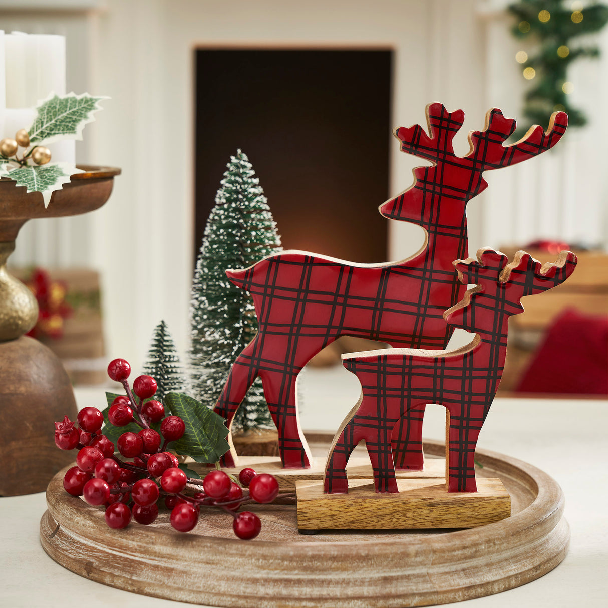 Red Plaid Wooden Reindeer Set of 2 - 6x6x2/9.5x9x2