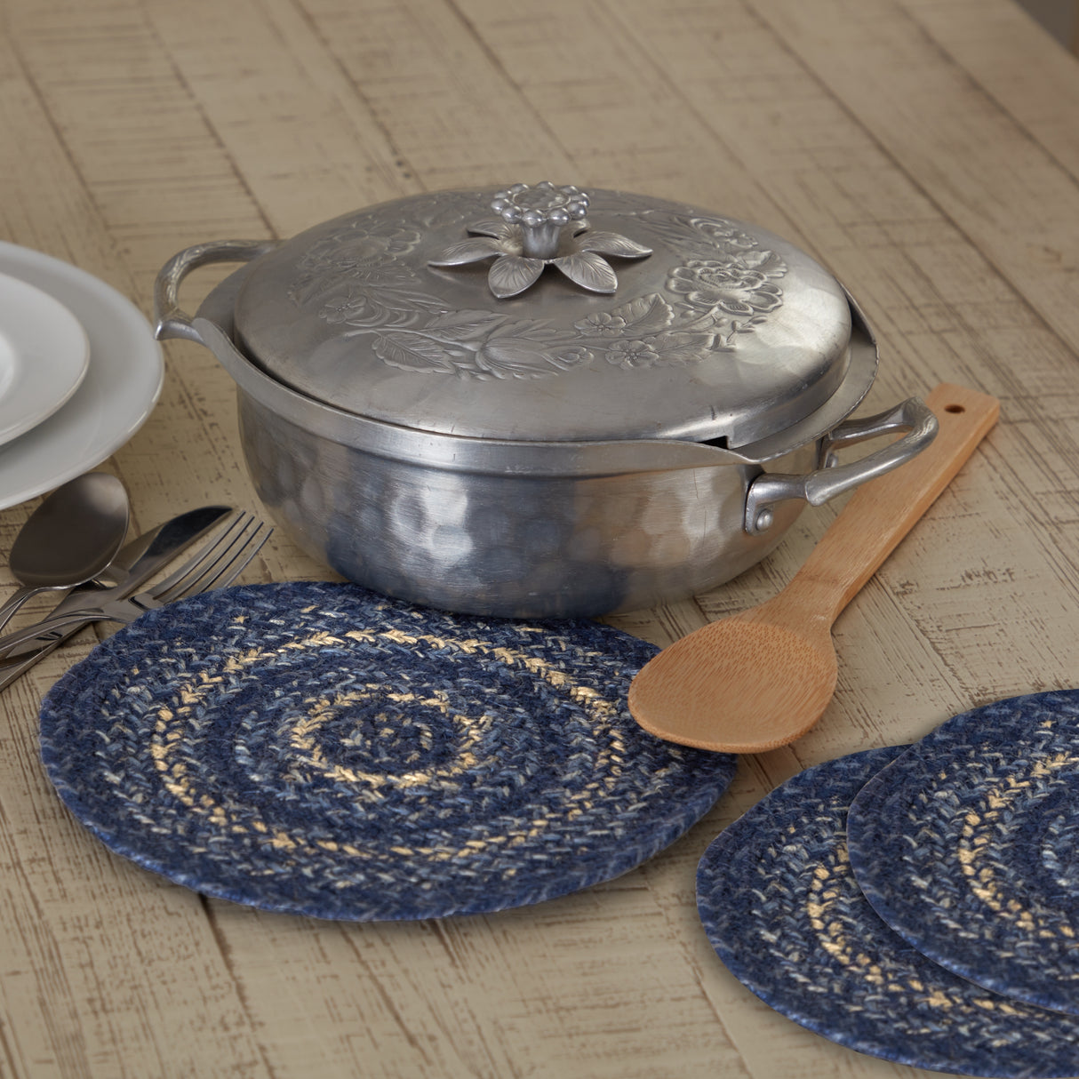 Great Falls Blue Jute Trivet 8, Set of 3