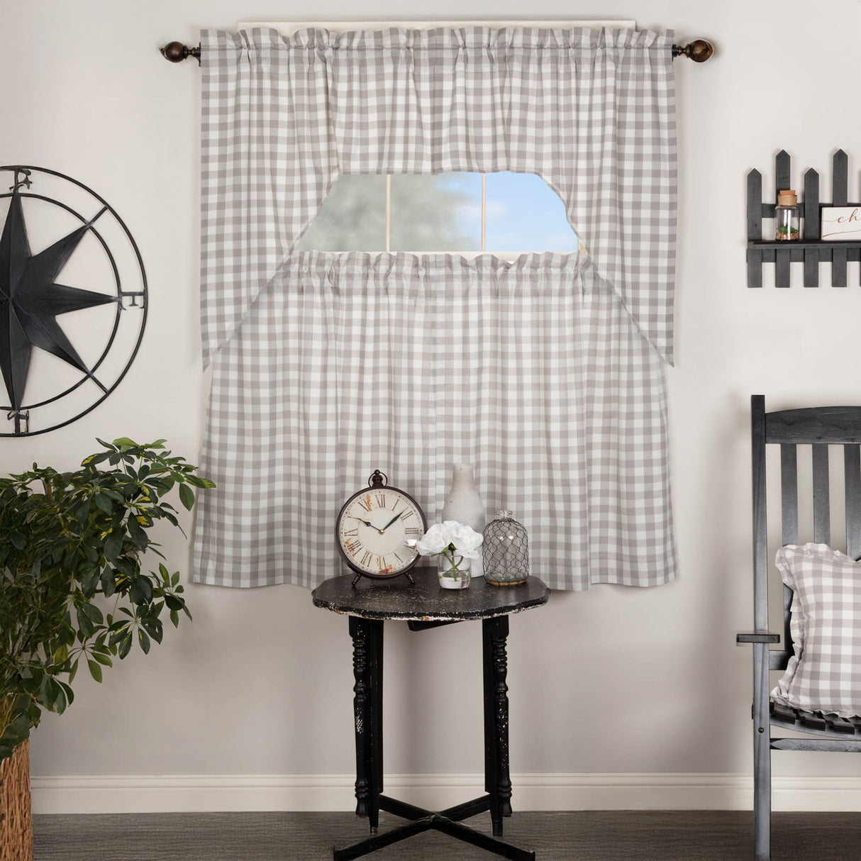 Annie Buffalo Check Curtain Set