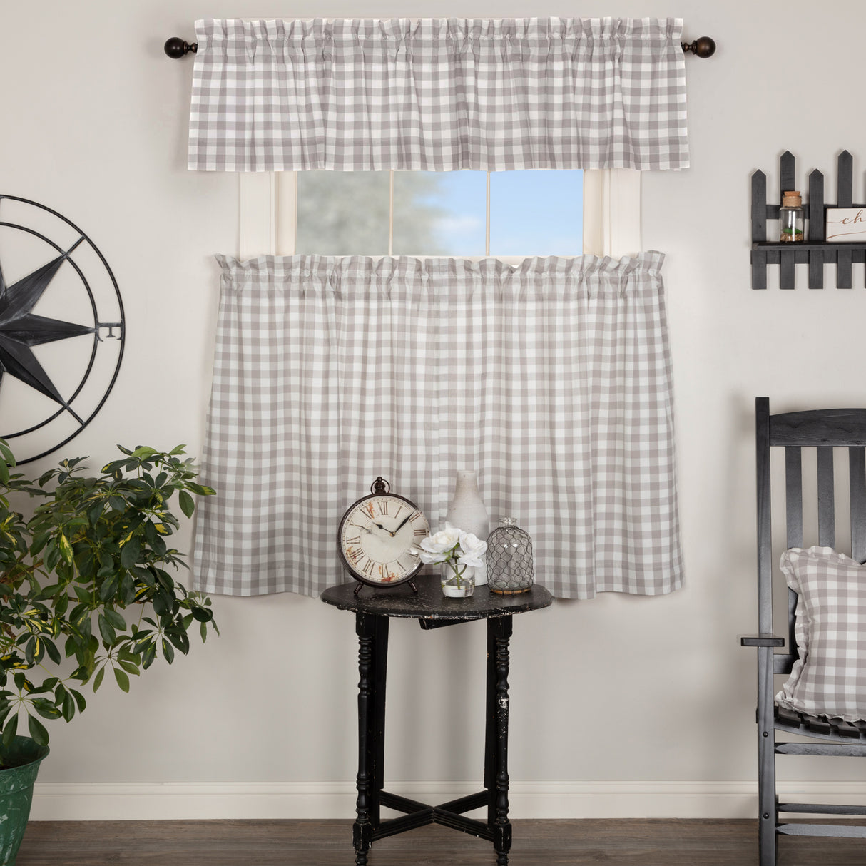 Annie Buffalo Check Curtain Set