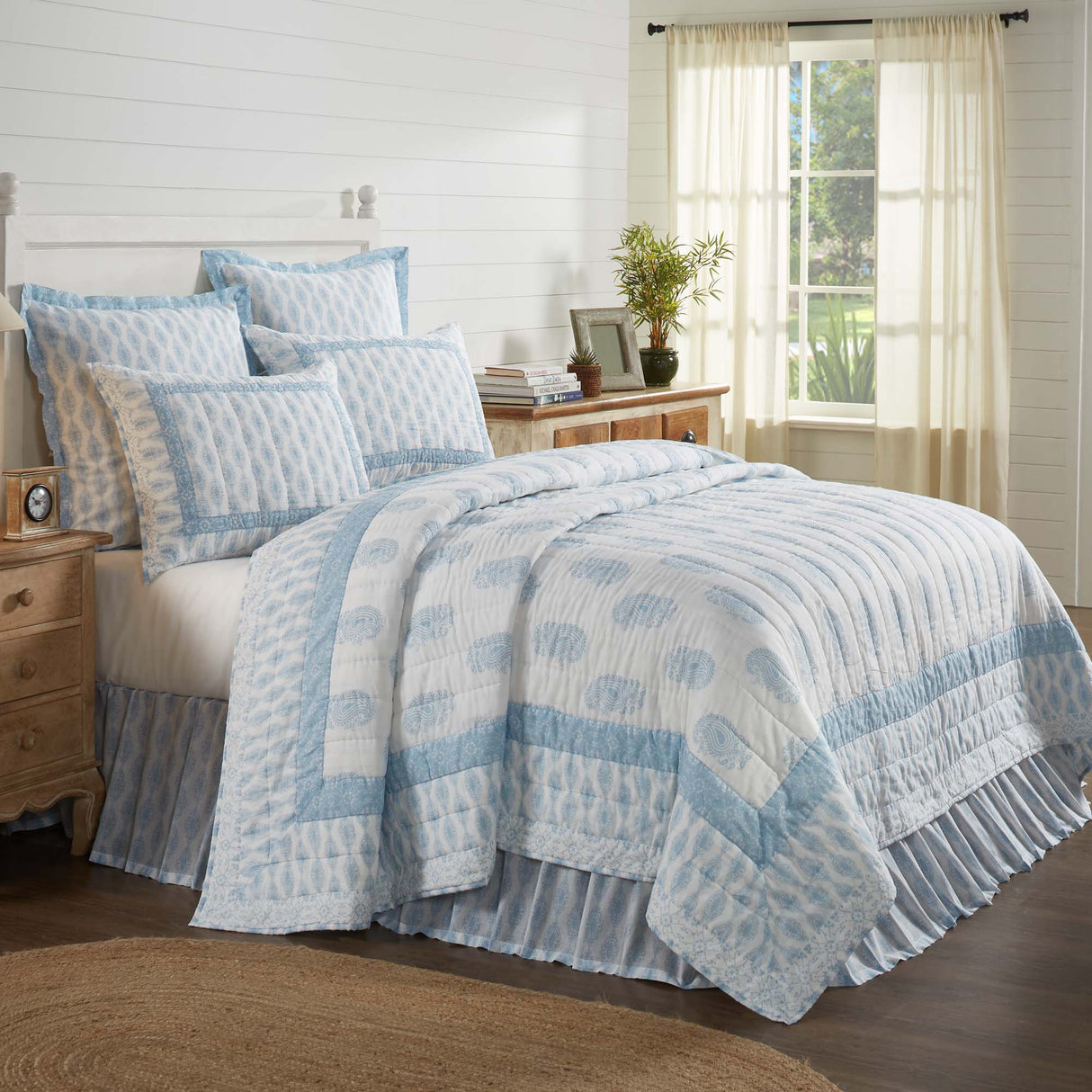 Avani 3 Piece Quilt Set