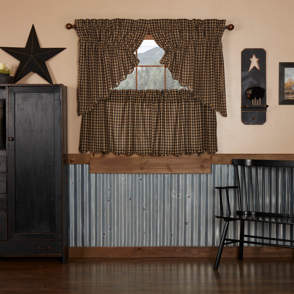 Black Check Curtain Set