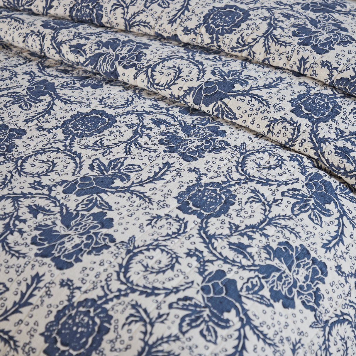 Dorset 3 Piece Quilt Set