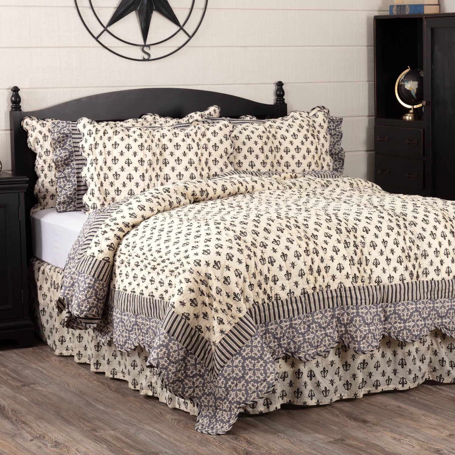 Elysee 3 Piece Quilt Set