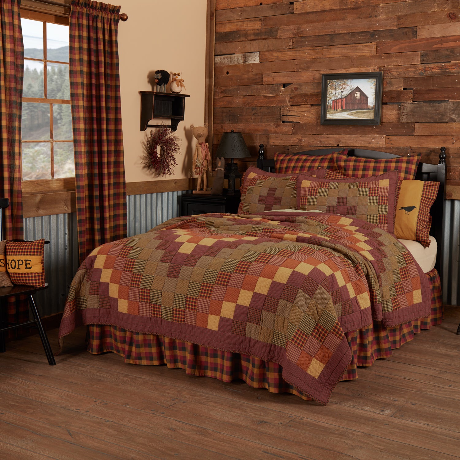 Heritage Farms 4 Piece Quilt Set