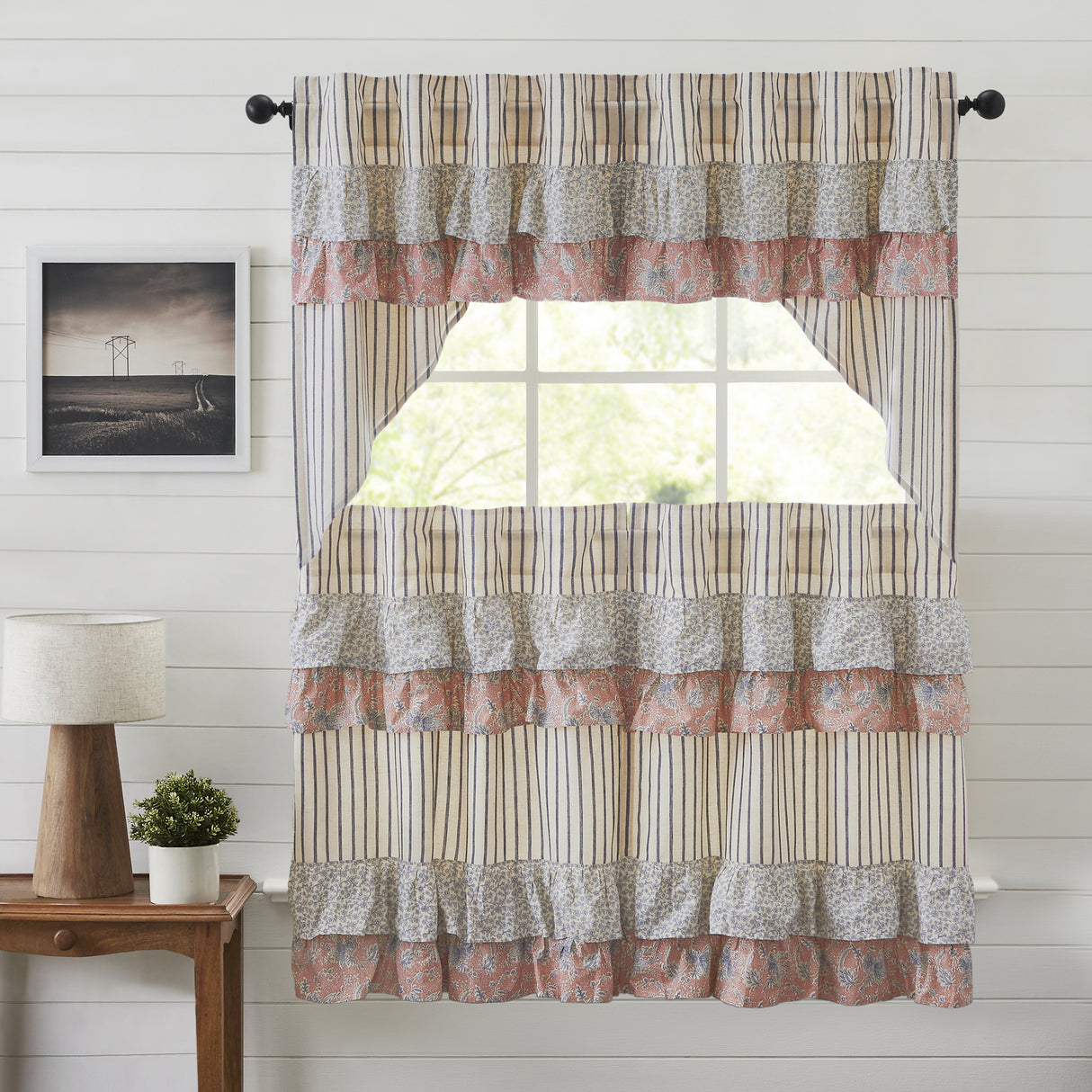 Kaila Curtain Set