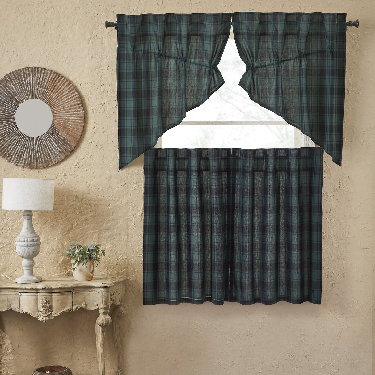 Pine Grove Curtain Set