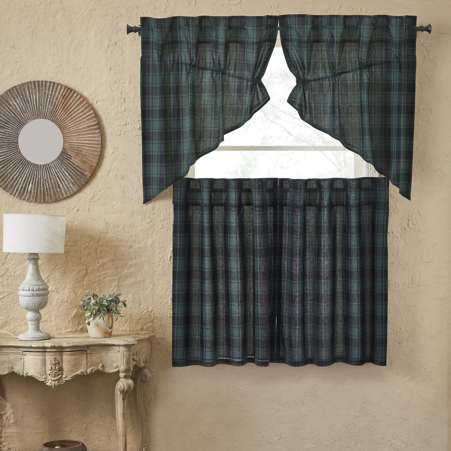 Pine Grove Curtain Set