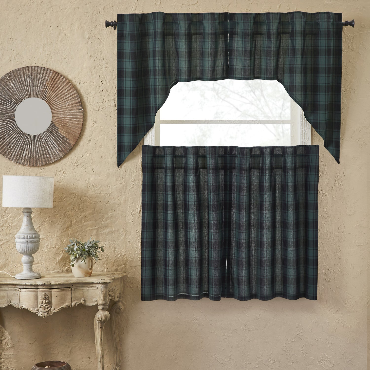 Pine Grove Curtain Set