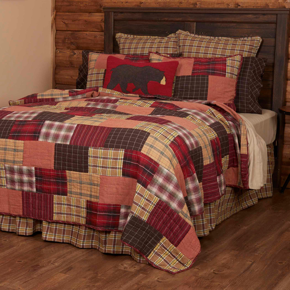 Wyatt 5PC Crimson Bedding Set