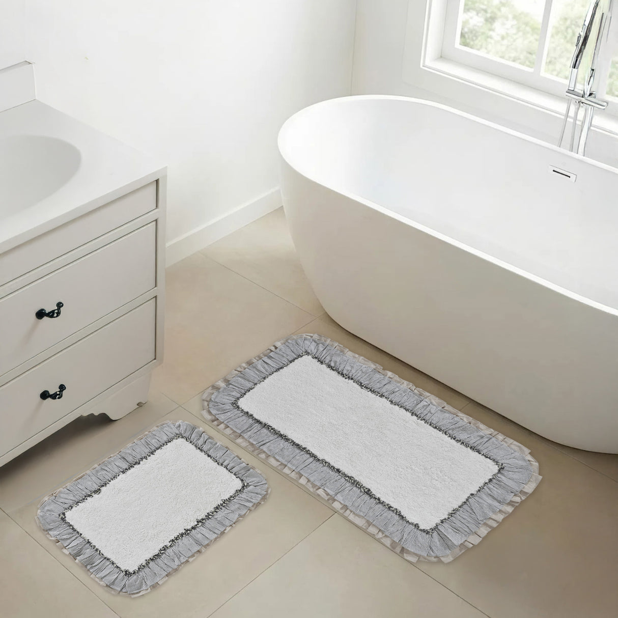 VHC Brands Ashmont Vintage White 2pc Bathhmat Set, 20x30 and 27x48