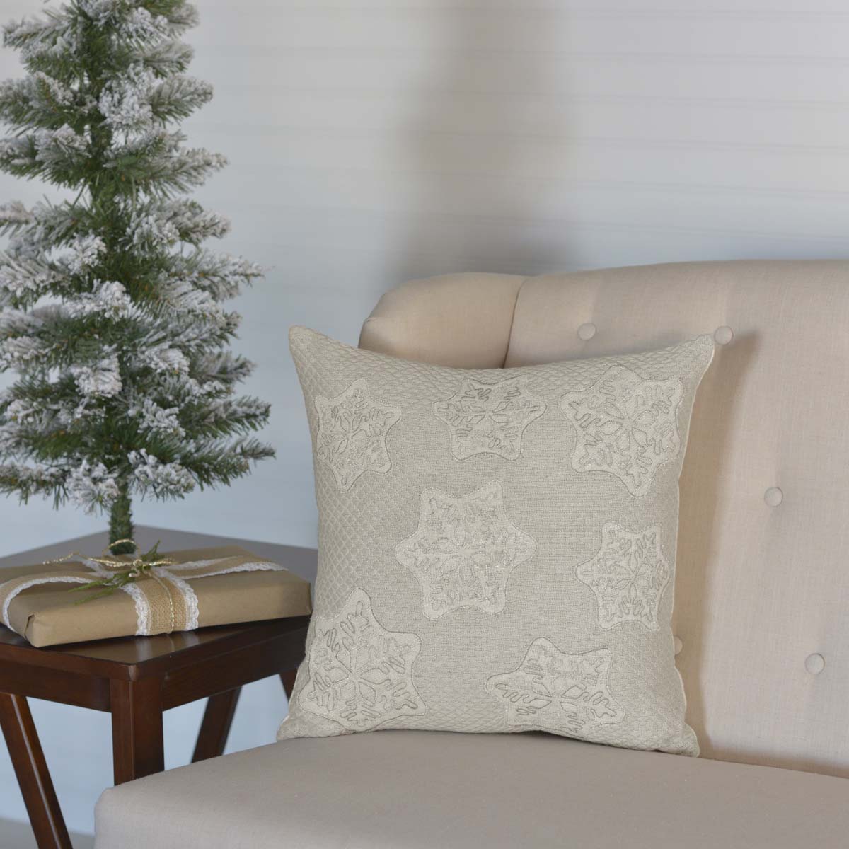 32019-Ingrid-Pillow-16x16-image-1