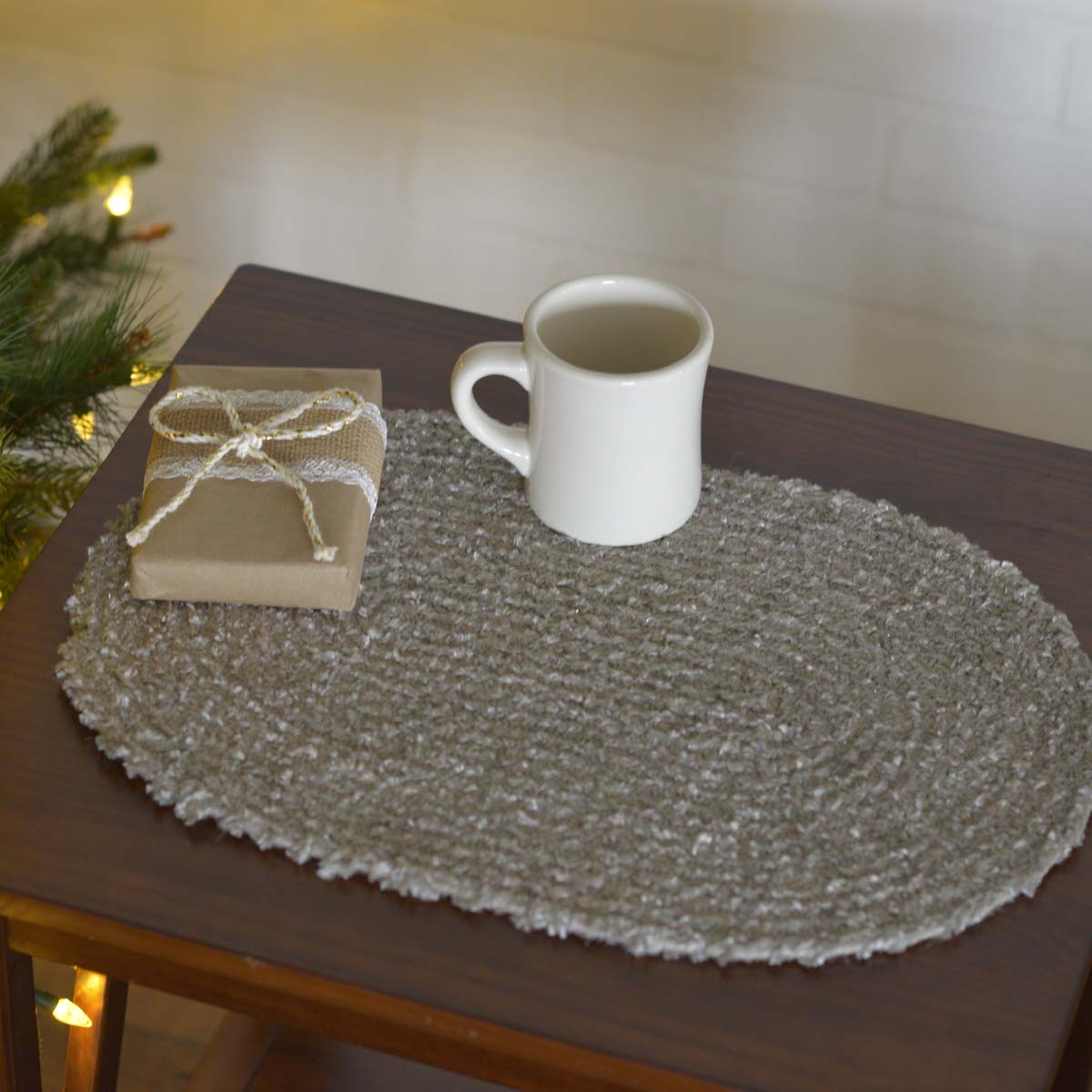 32225-Dyani-Silver-Placemat-Set-of-6-12x18-image-1