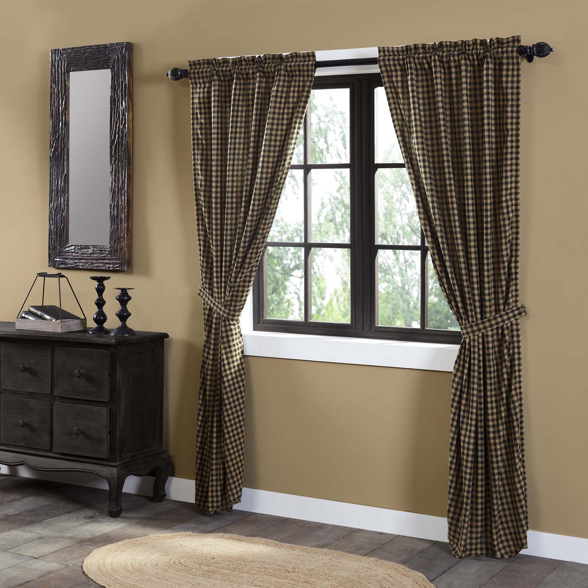 20206-Black-Check-Scalloped-Panel-Set-of-2-84x40-image-7