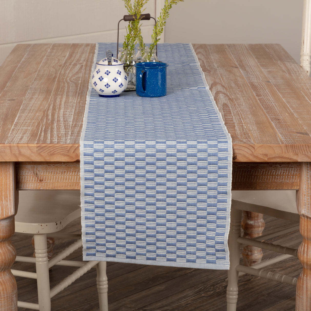 Chandler Colonial Blue 13x72 Table Runner & 6 pc 12x18 Placemat Set