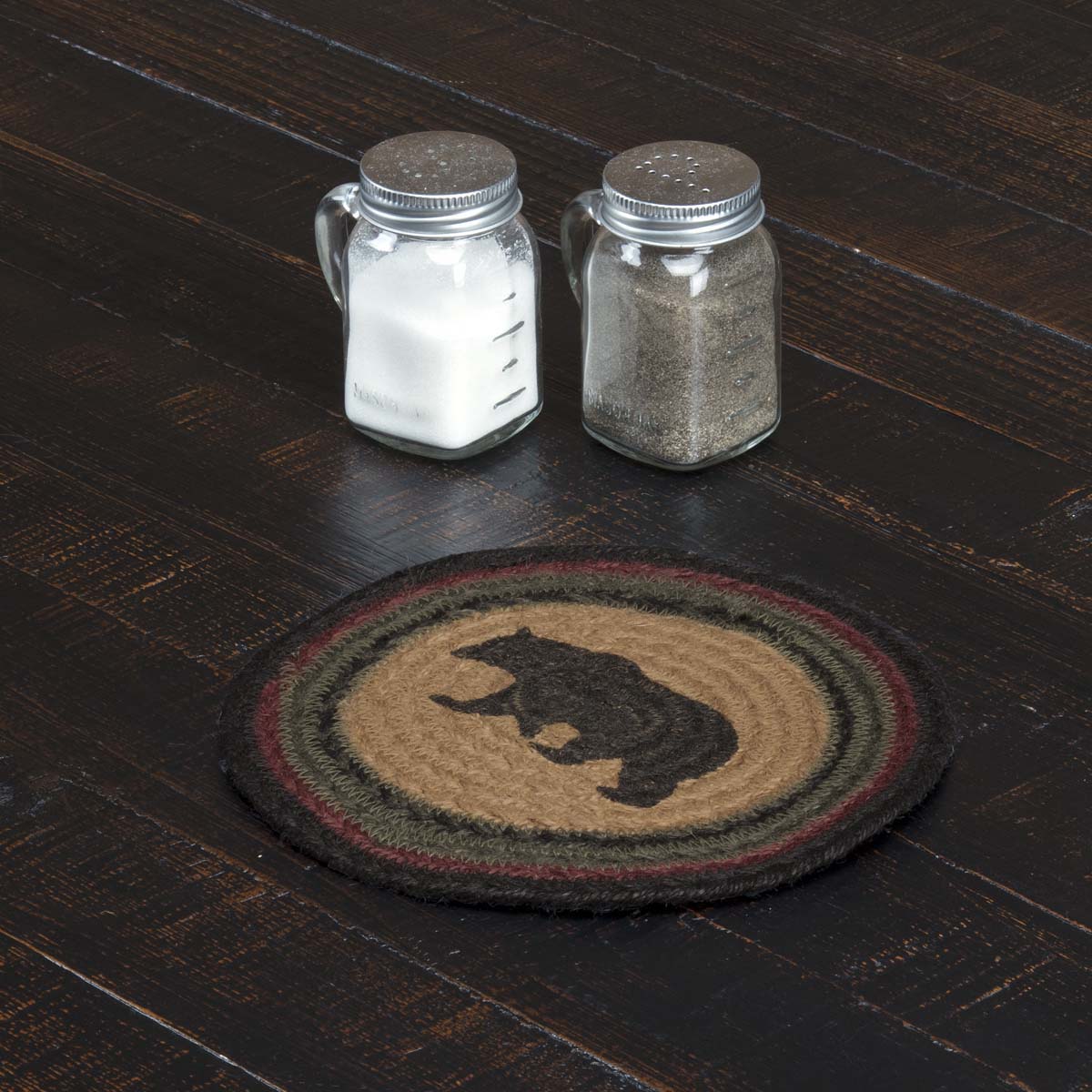 Wyatt Stenciled Bear Jute Trivet 8, Set of 3