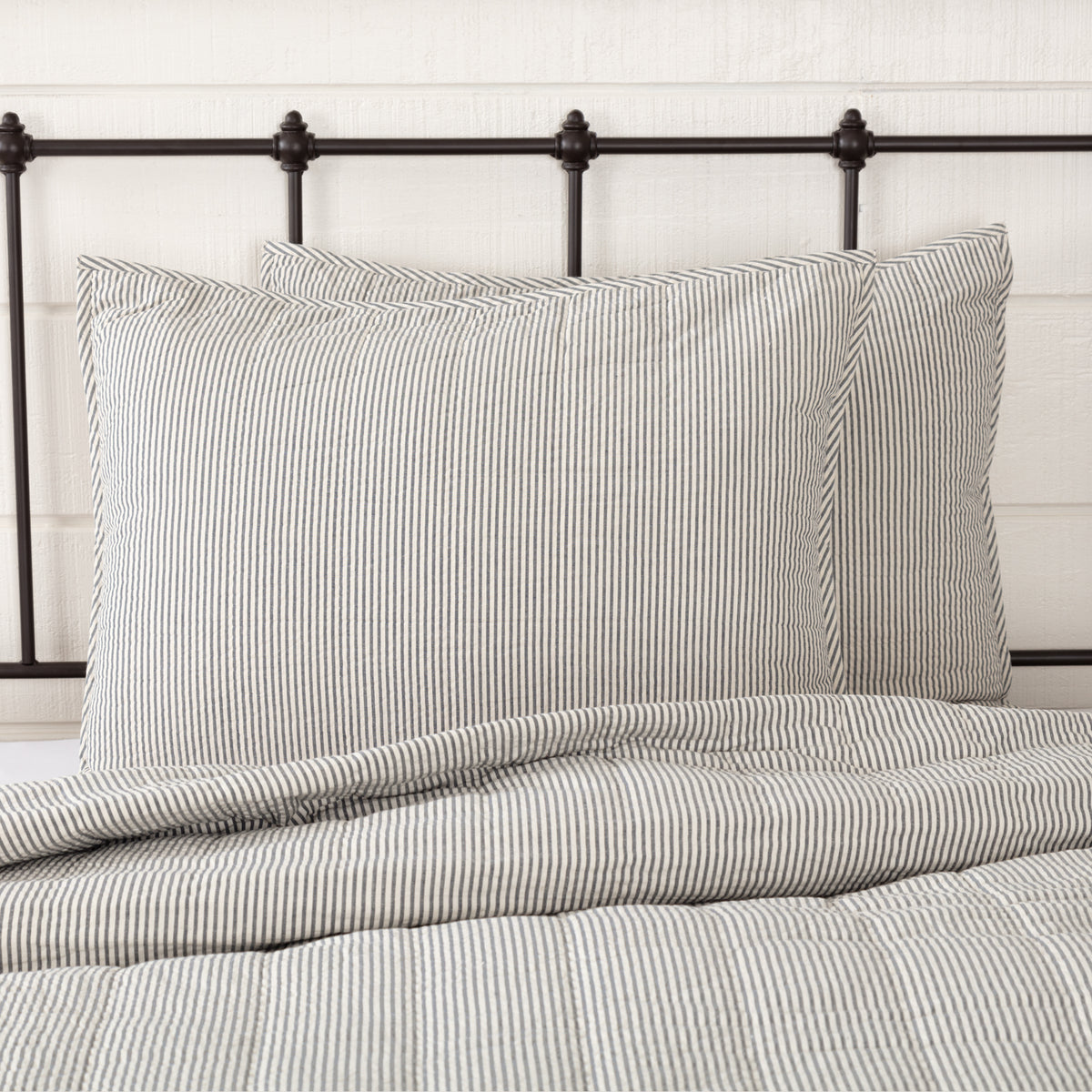 Hatteras Seersucker Blue Ticking Stripe Standard Sham 21x27, Set of 2