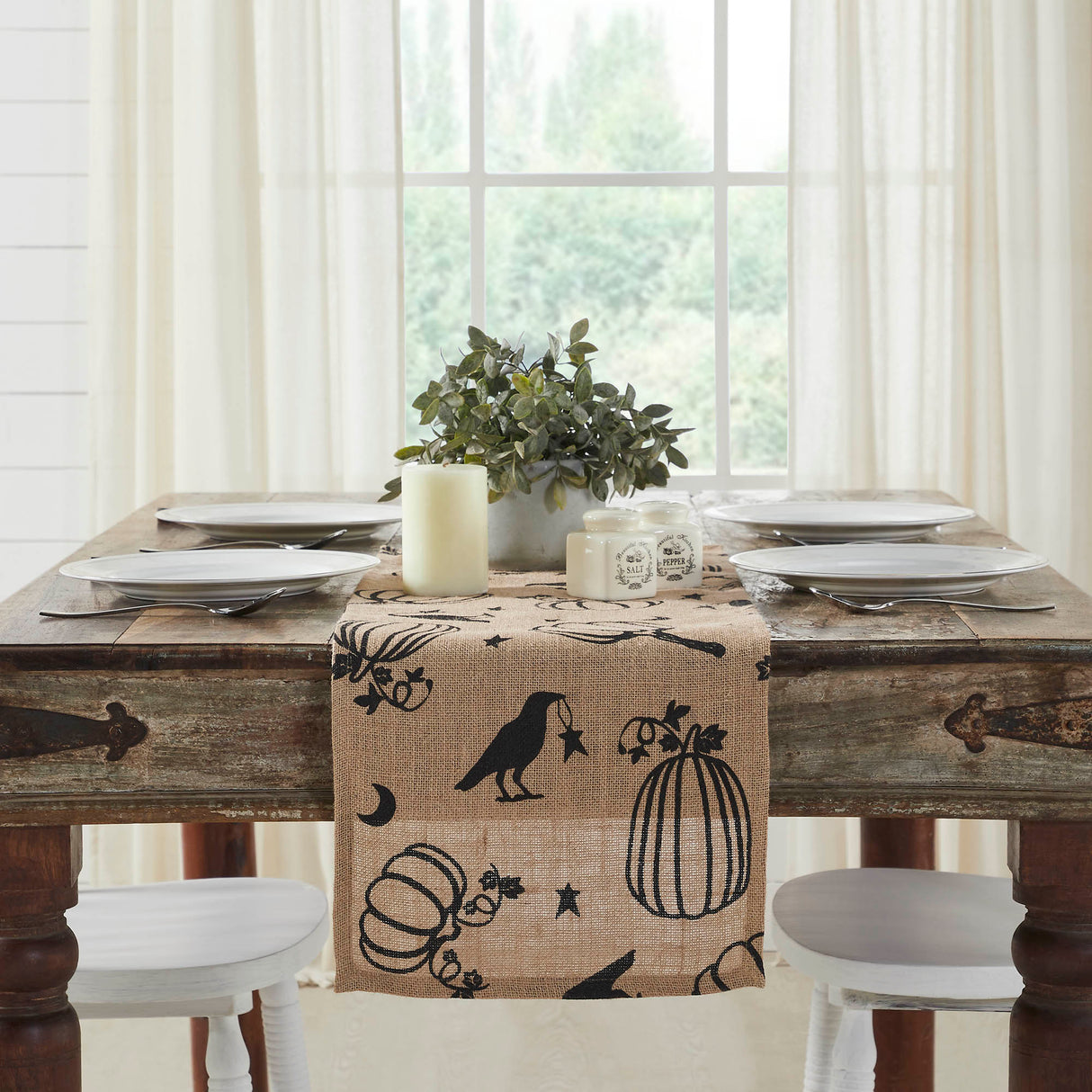 Raven Harvest Burlap Jute Runner