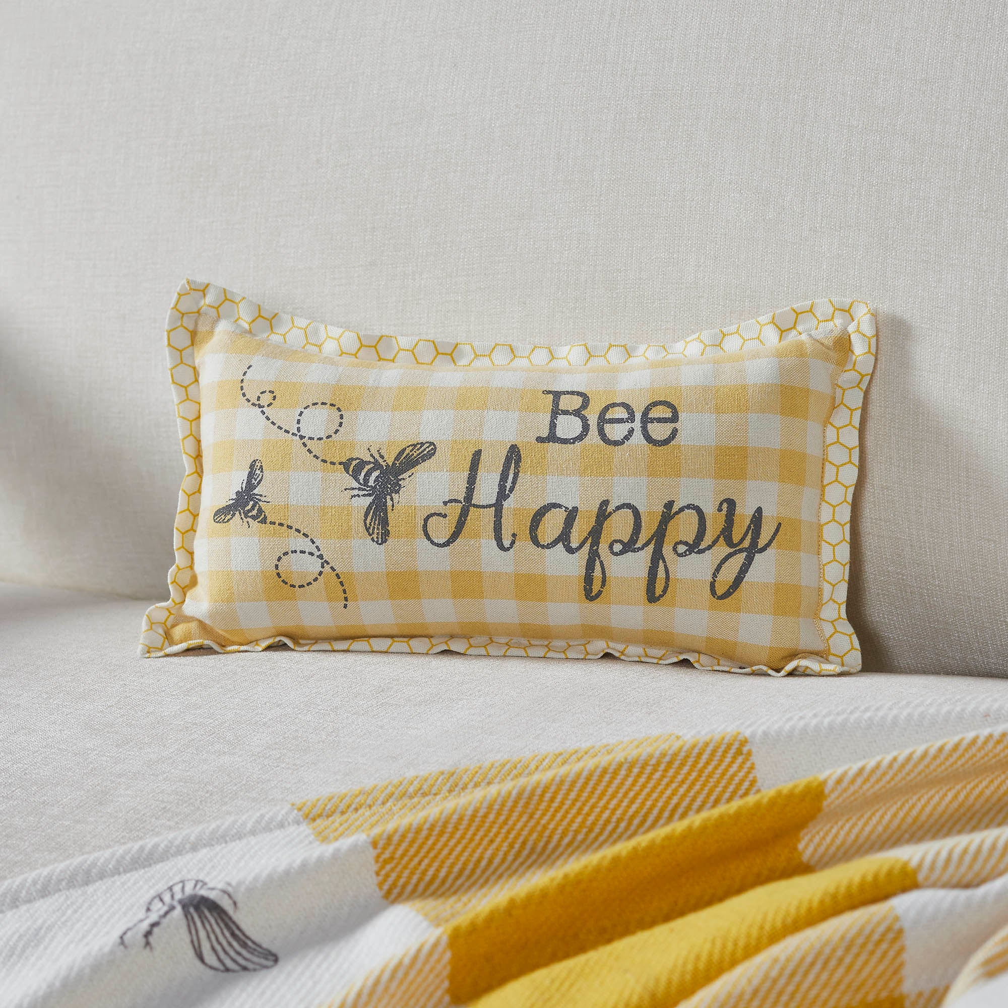 小物 bee Buzzy Bees Bee Happy Pillow 7x13 – VHC Brands Home Decor