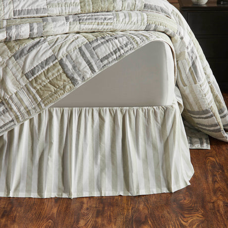 84471-Finders-Keepers-Ruffled-King-Bed-Skirt-78x80x16-image-2