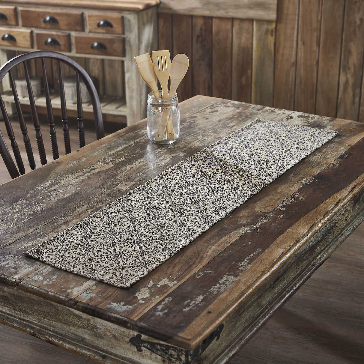 Custom House Black Tan Jacquard Runner 12x48