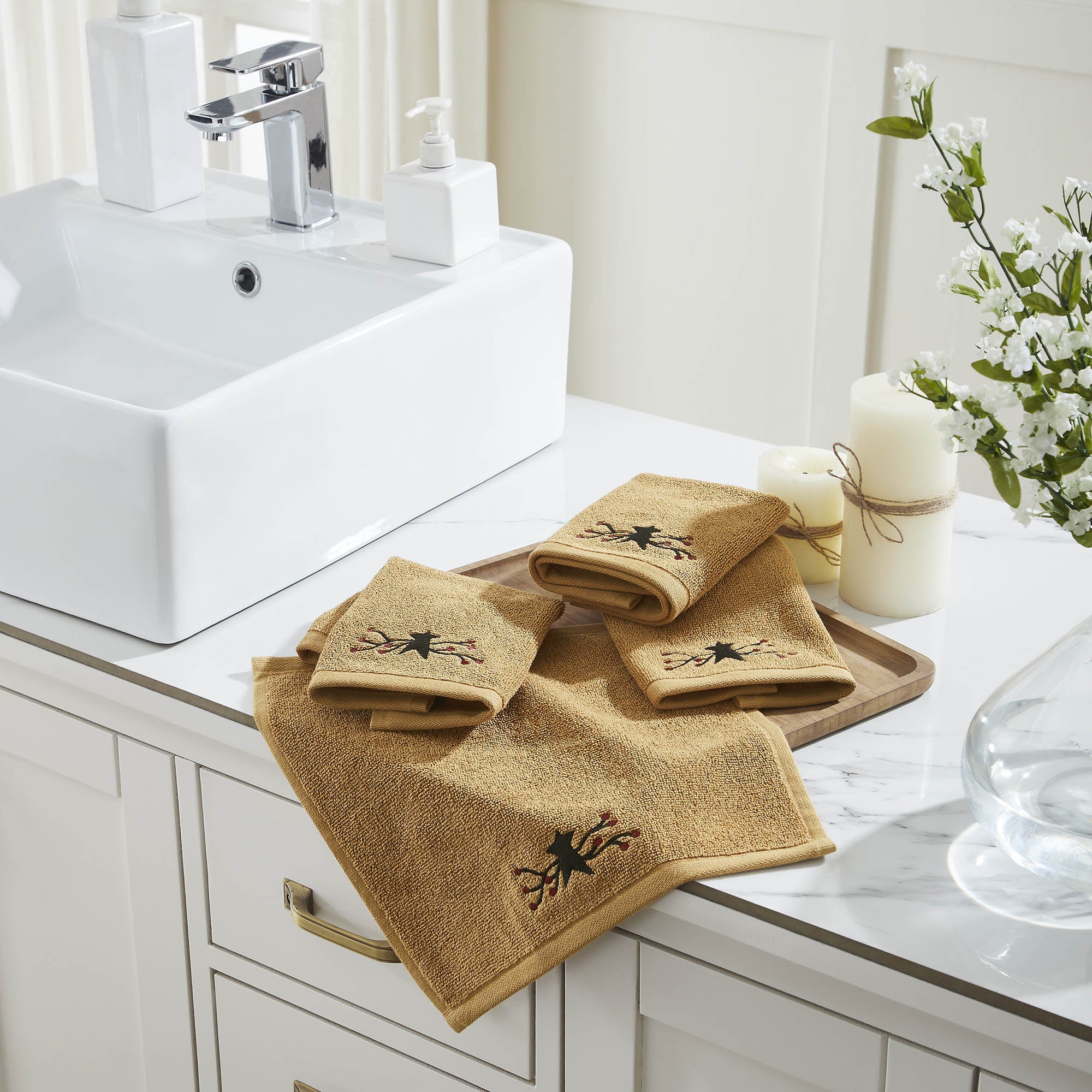 VHC Brands Pip Vinestar Washcloth