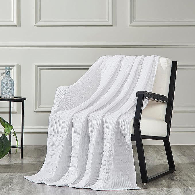 100% Cotton Waffle Weave Blanket, Lightweight & Breathable Woven Bedding