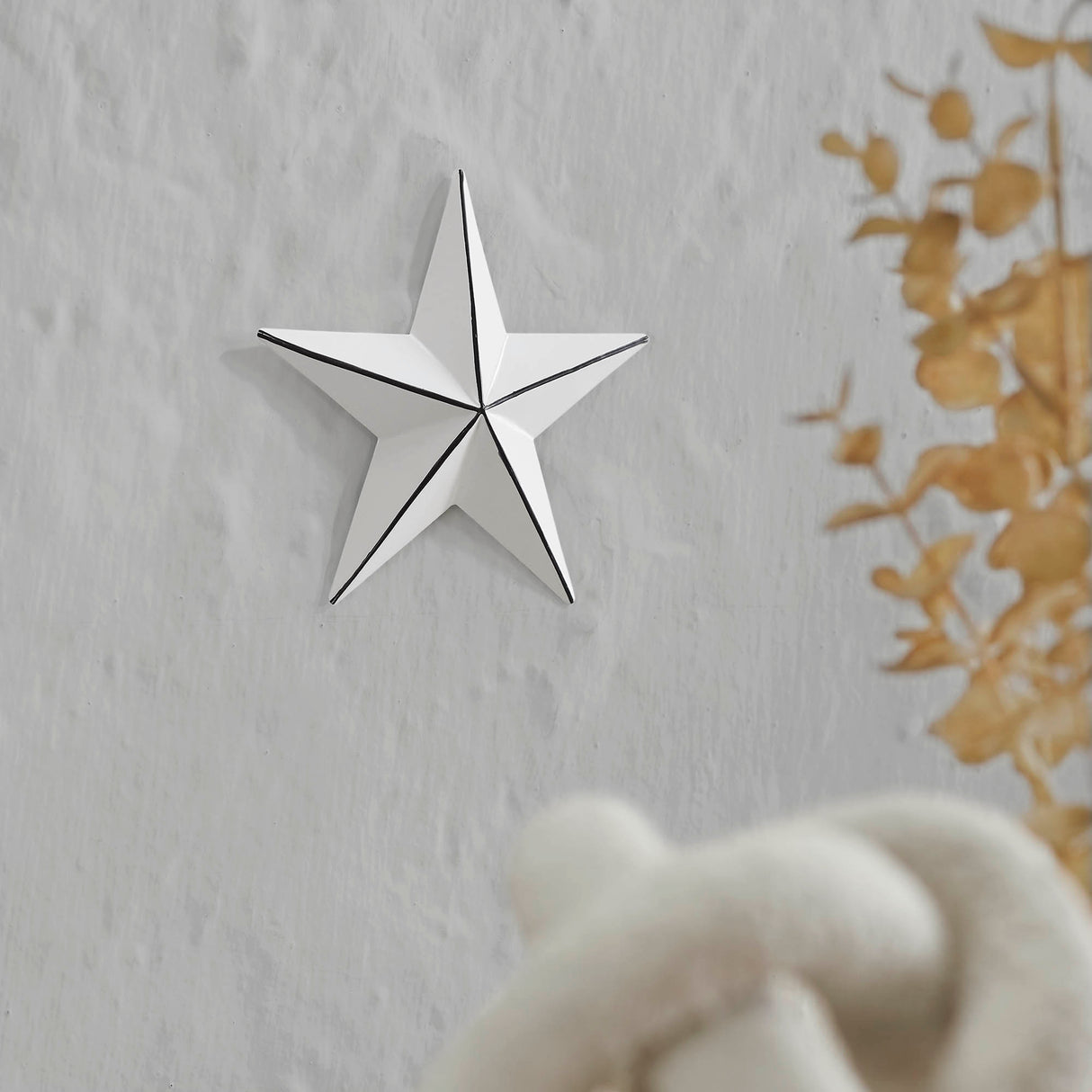Metal Star Distressed