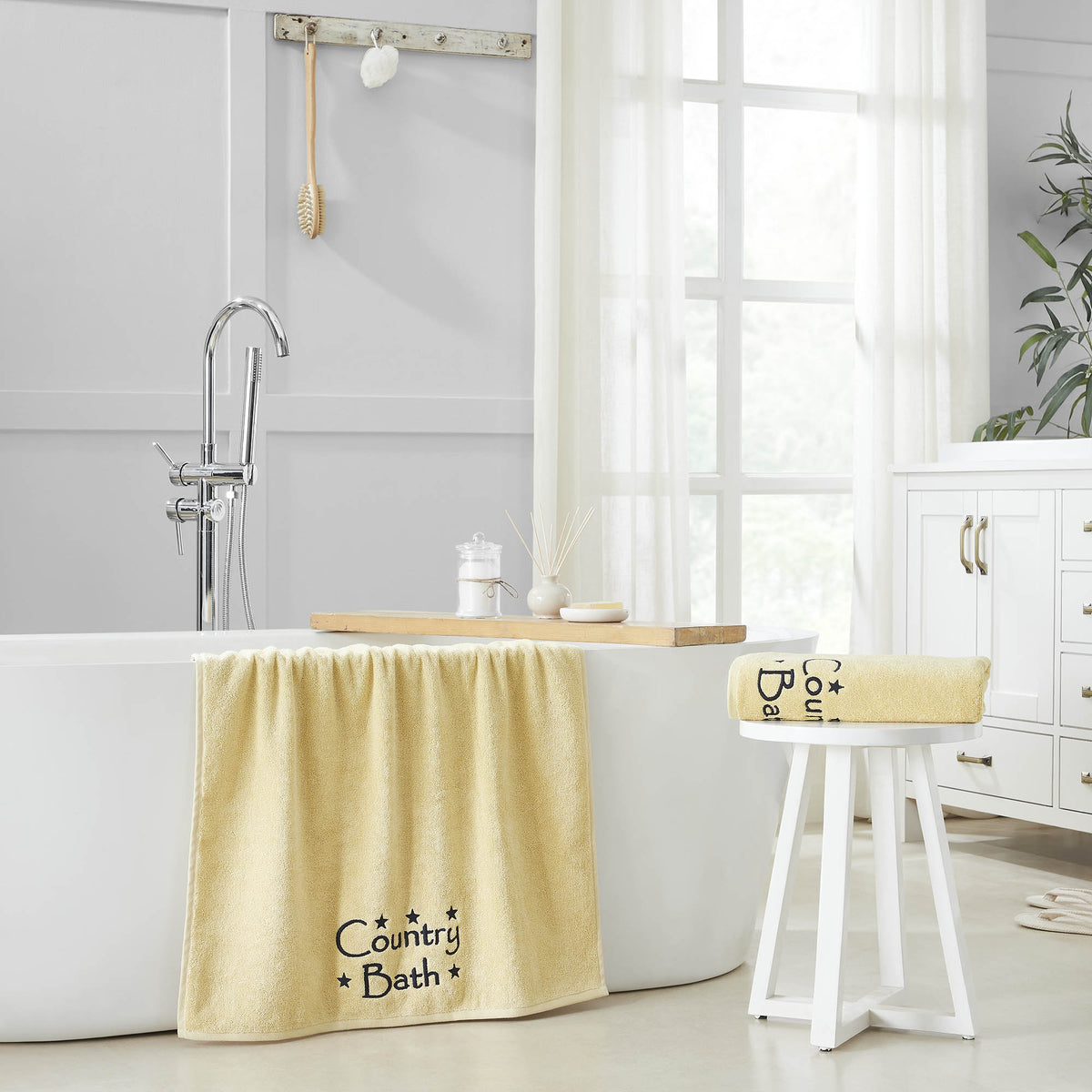 Navy Country Bath Stars Creme Bath Towel Set of 2 27x54 – VHC Brands ...