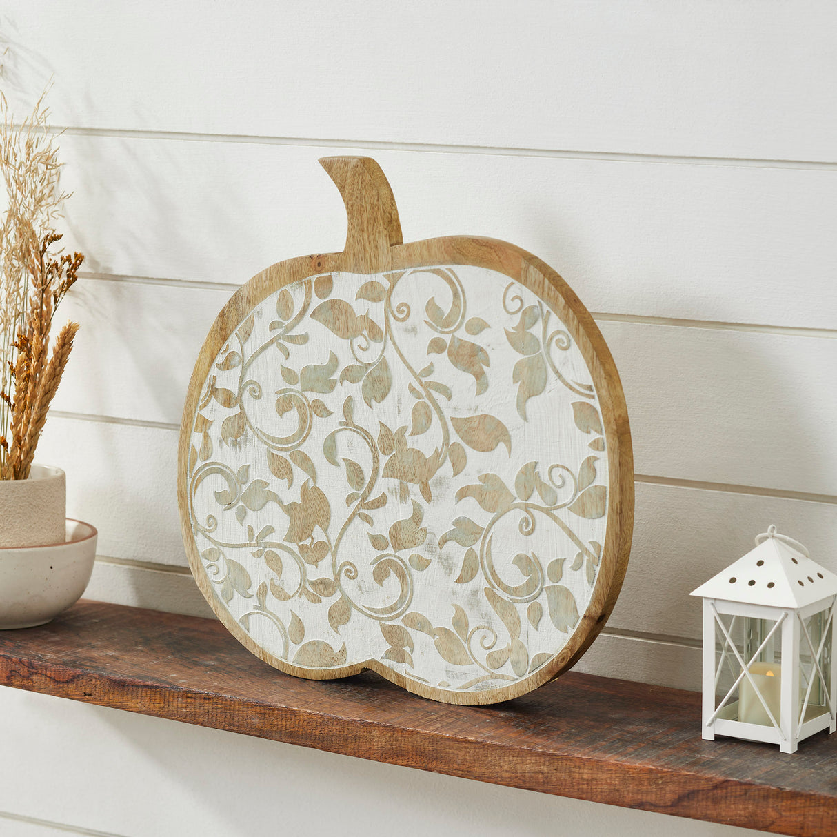 Wooden Carved Vine Pumpkin 14x14x1.5
