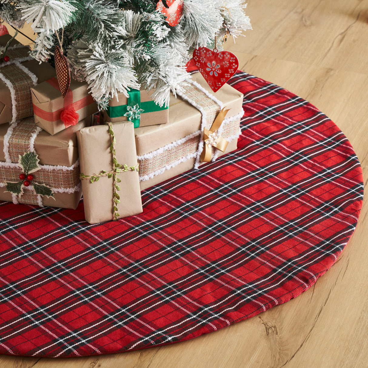 48 in Straight Edge Tree Skirt