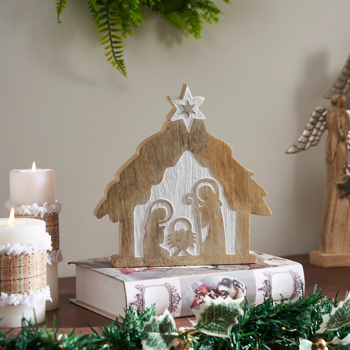 Star of Bethlehem Natural Wooden Nativity Scene 8x8x1