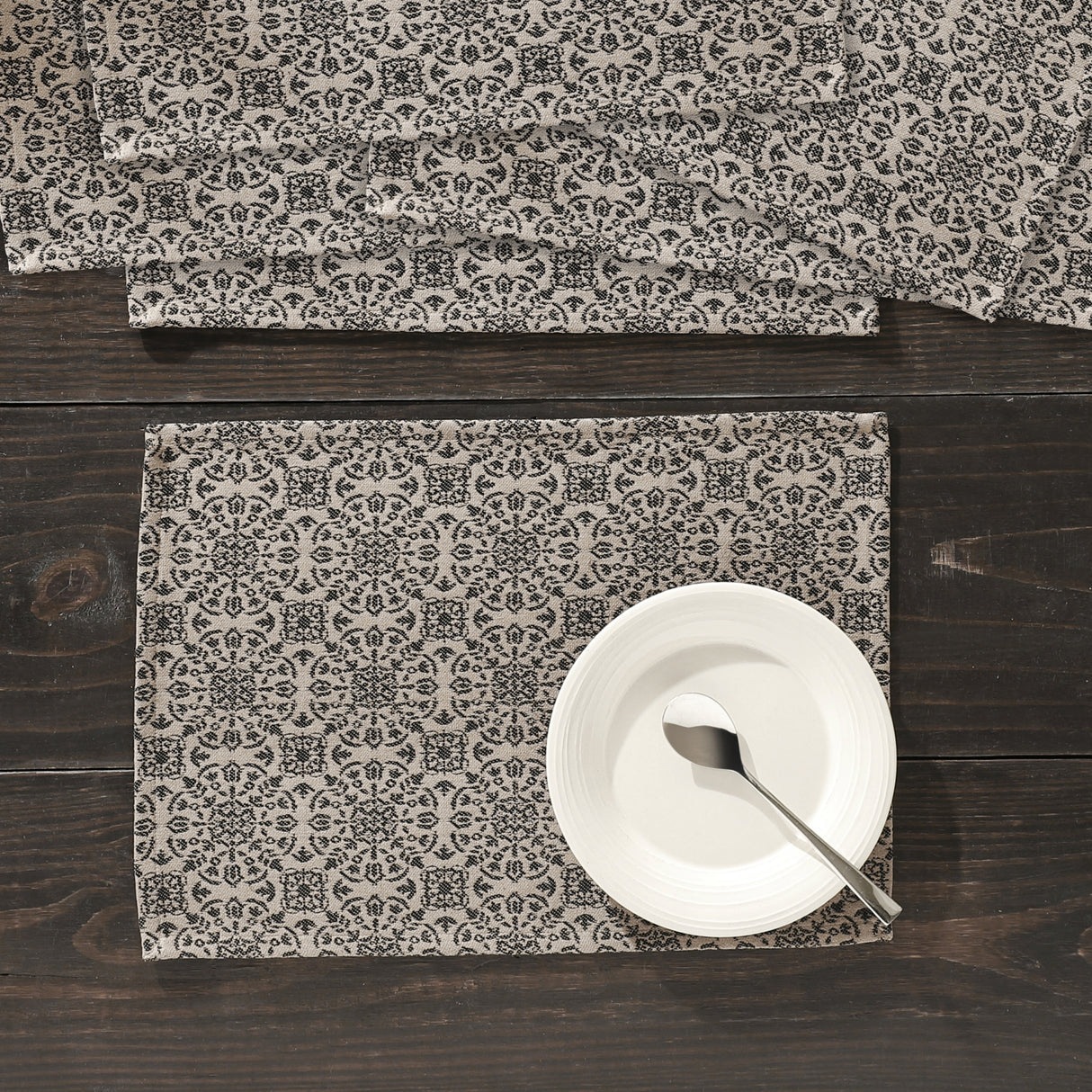 Custom House Black Tan Jacquard Placemat Set of 6 13x19